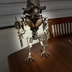 Predator Metal Art Sculpture handmade metal Parts