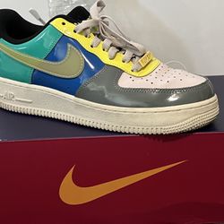 Nike Air Force 