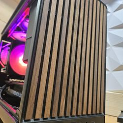 Gaming PC: RTX 5070 12GB