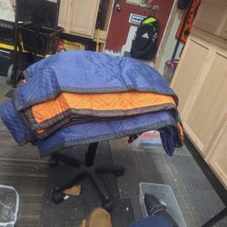 12 X 12 Moving Blanket