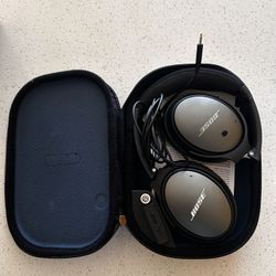 Bose headphones QC25