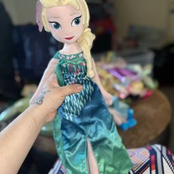 Elsa Doll 