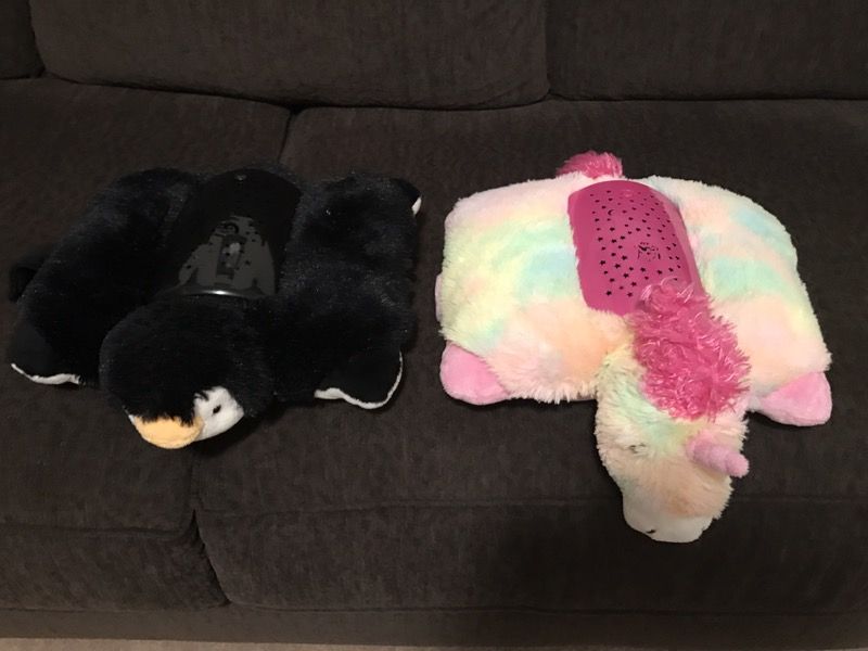 Pillow Pets Dream Lites, Penguin and Unicorn, Like New, Mint!!!