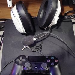 Ps4 With GTA 5 And Warzone 