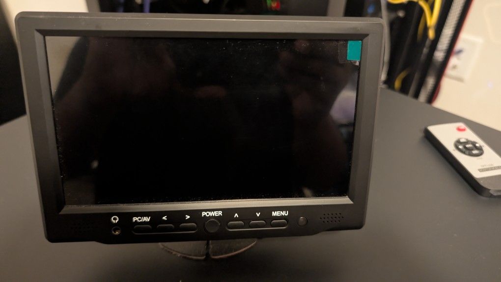 7 in LCD Monitor