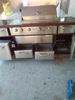 Never used member's Mark professional barbecue island stainless steel from Sam's club
