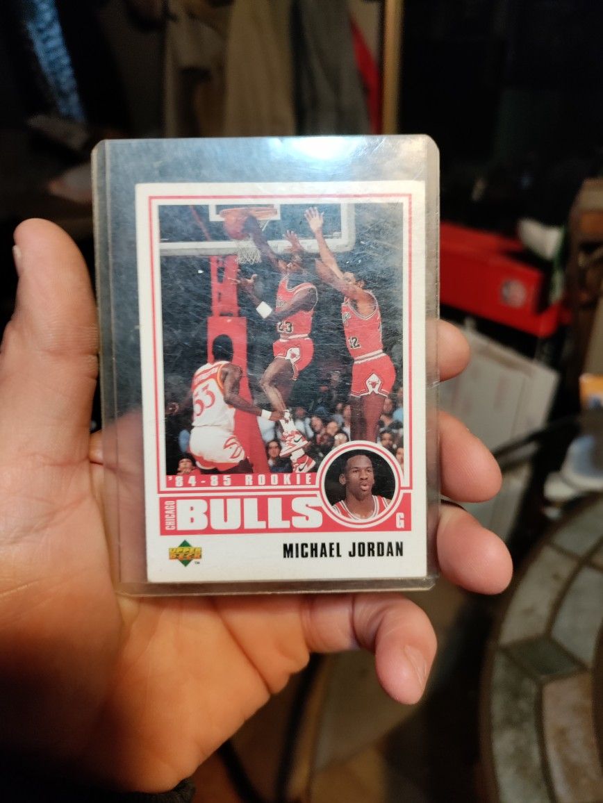 '84-85 Rookie Chicago Bulls G Michael Jordan Basketball Card