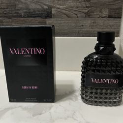 Valentino Born in rona