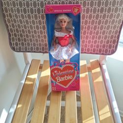 Valentine Barbie 1995