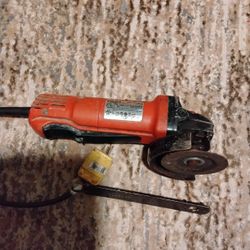 Hilti  DAG  450-D Angle Grinder