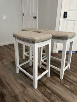 Island Bar Stools 