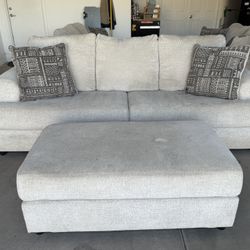 Couch With Ottoman 
