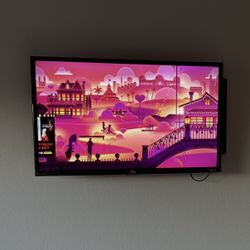 32 Inch Roku Smart TV with Wall Mount