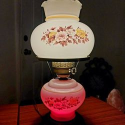 Vintage Floral Hurricane Lamp 