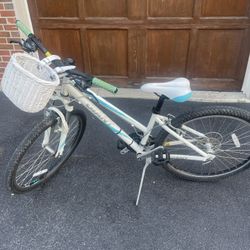 XS Girls Trek Bicycle