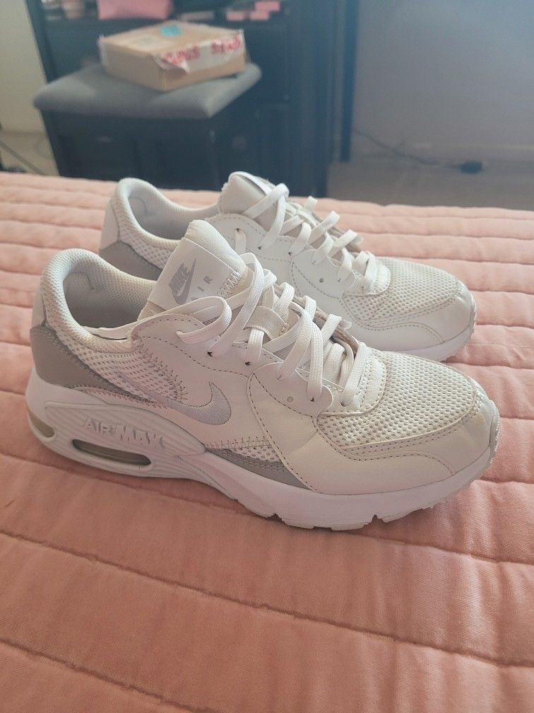 Women's Shoes 