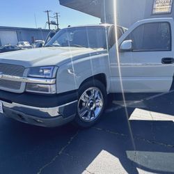 Chevy Silverado 2005 Pocas Millas Título En Mano