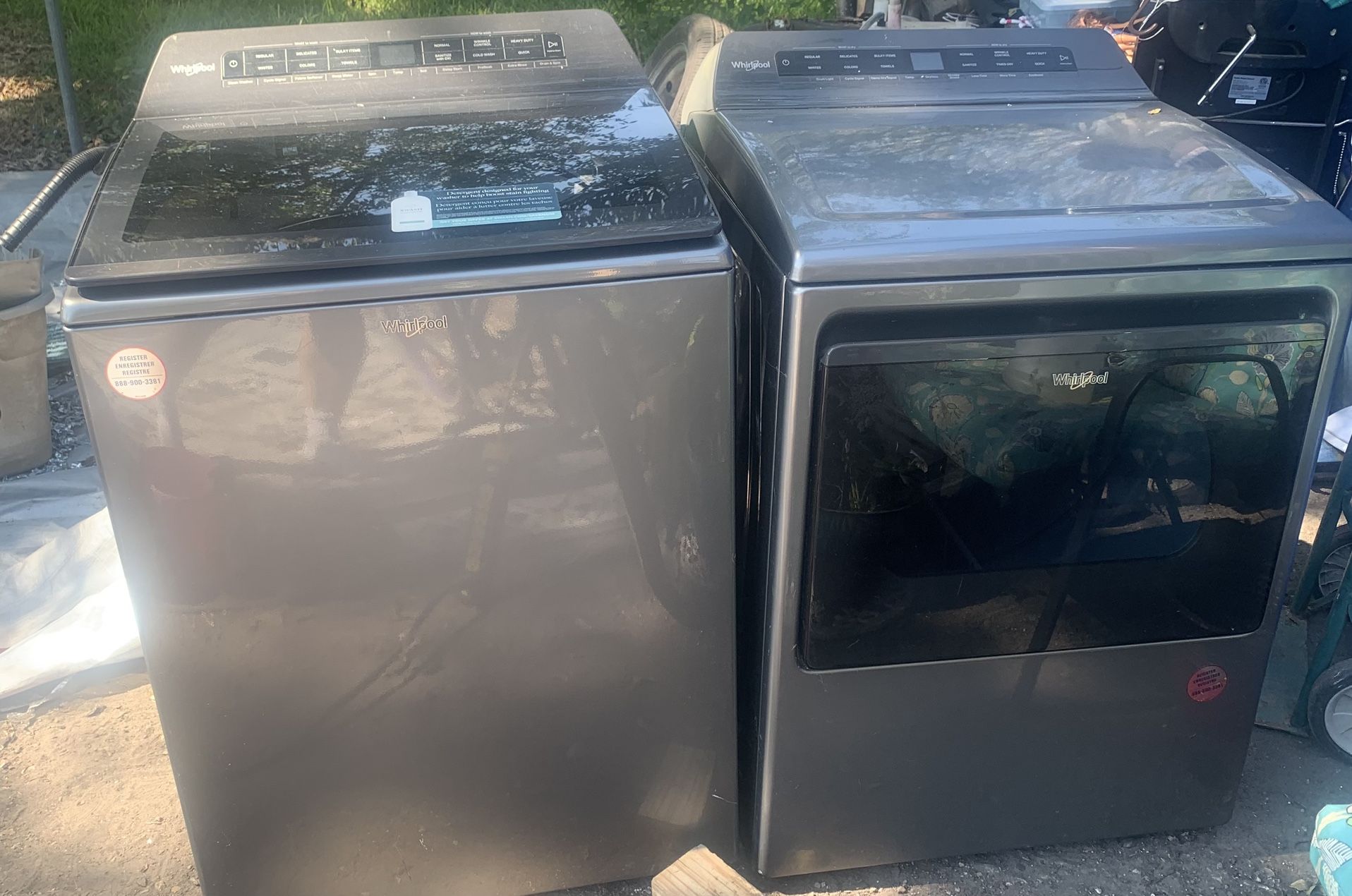 XL Whirlpool Load Washer And Dryer