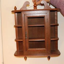 Vintage Victorian Wooden Display Case / Cabinet / Shelf / Curio
