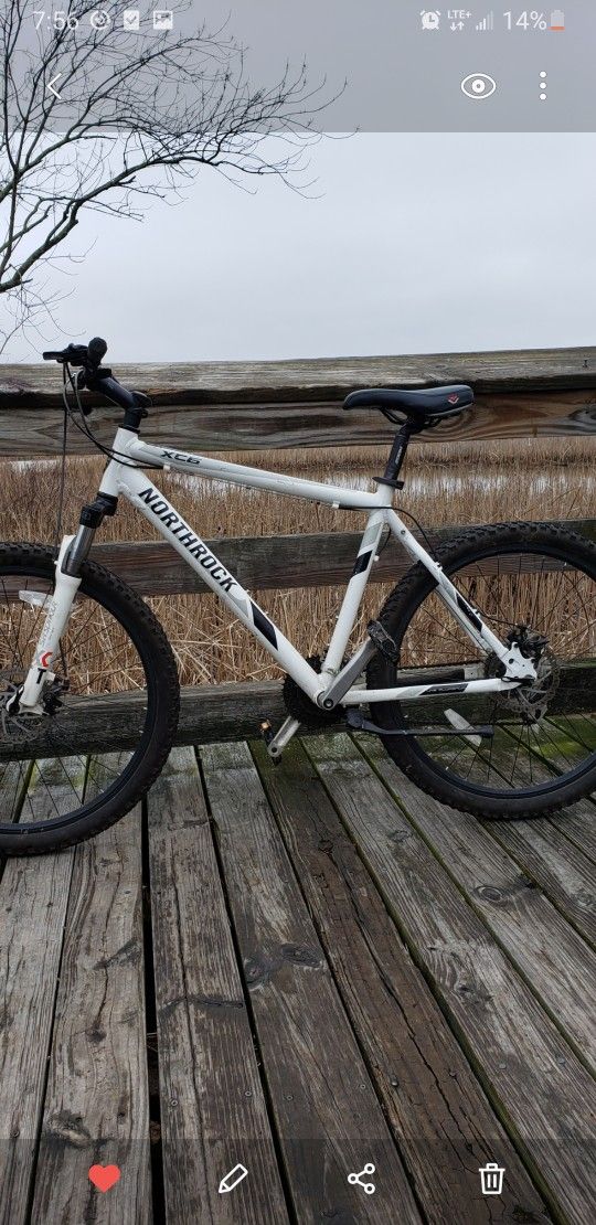 Northrock XC6 MOUNTAIN BIKE