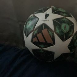 Champions League, Soccer Ball