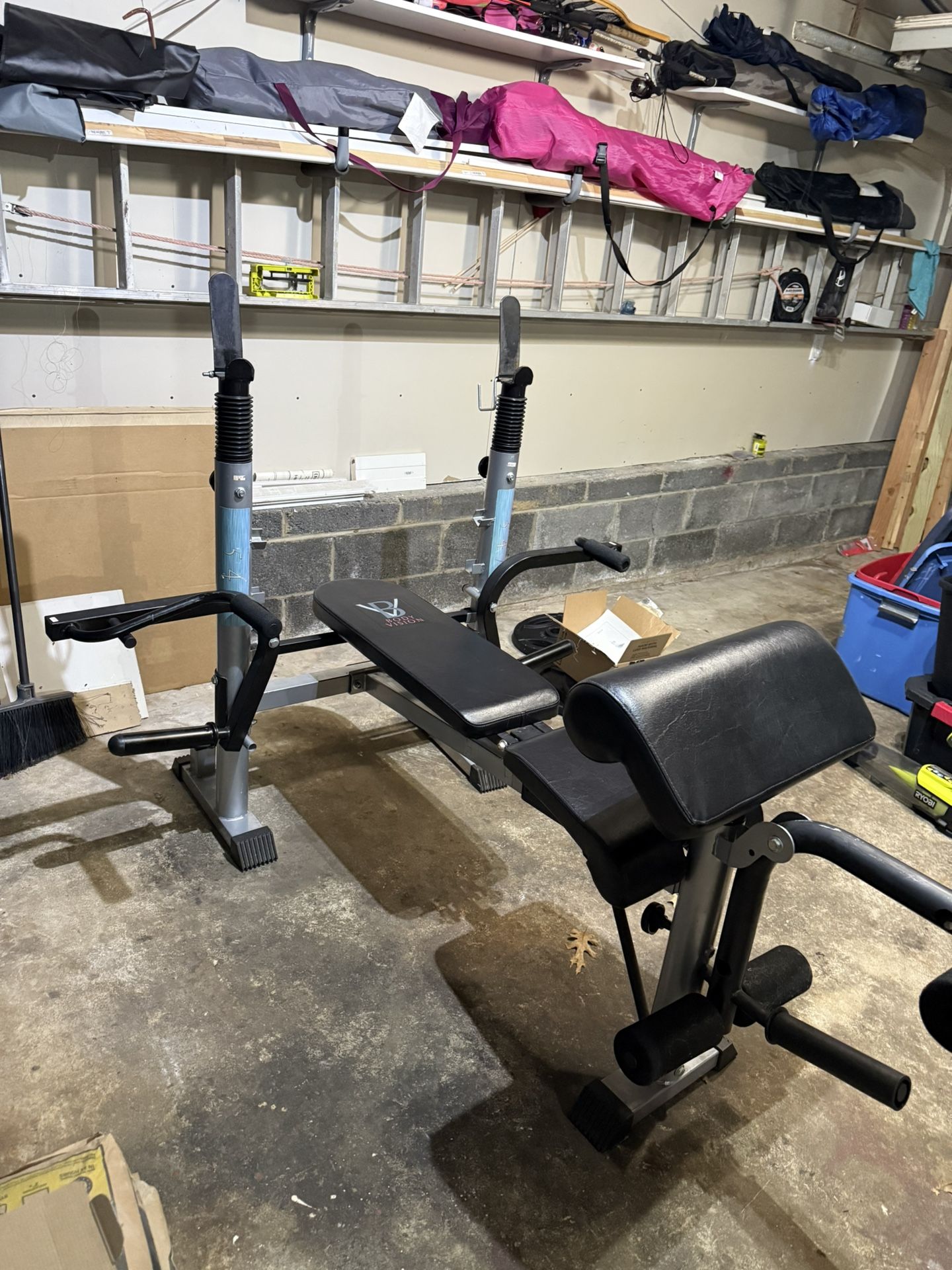 Weight Bench