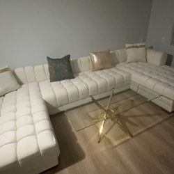 White couch Whit 3 Tablet 