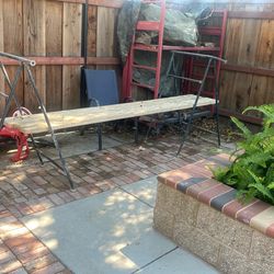 Scaffolding and scaffolding planks