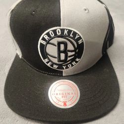 Mitchell & Ness Black/Grey  NBA Brooklyn Nets What The Pinstripe Snapback