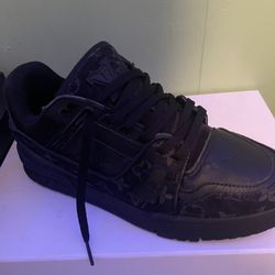All black LV