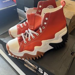Converse Run Star Motion Platforms