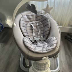 Graco Soothe My Way Swing with Removable Rocker