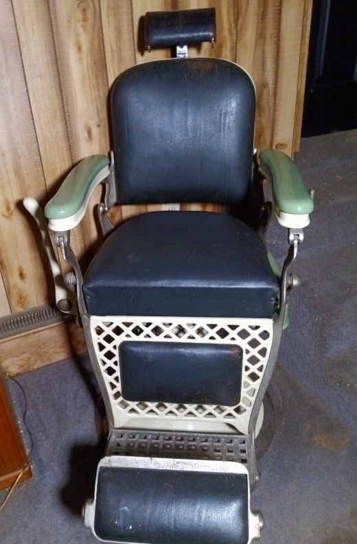 Emil J. Paidar 1920's Antique Barber Chair