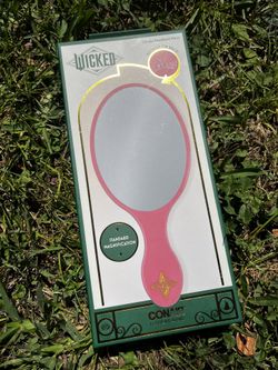 CONAIR WICKED MIRROR