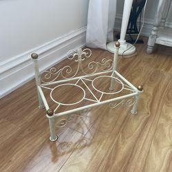 Metal Ornate 2 Bowl, Dog Dish, 18 wide, 8 deep, solid$10