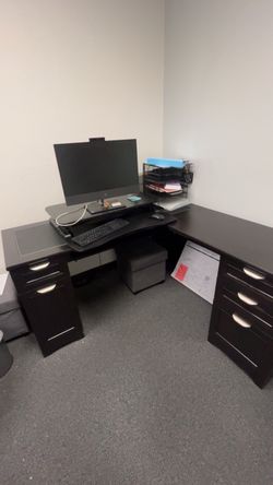 ONLY DESK, 2 DESKS AVAILABLE!!!