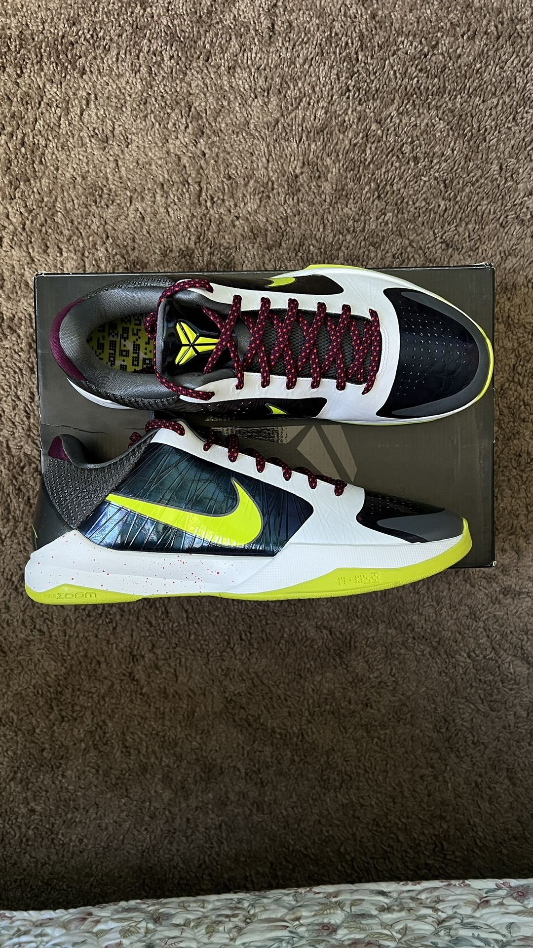 Kobe 5 Chaos Size 12