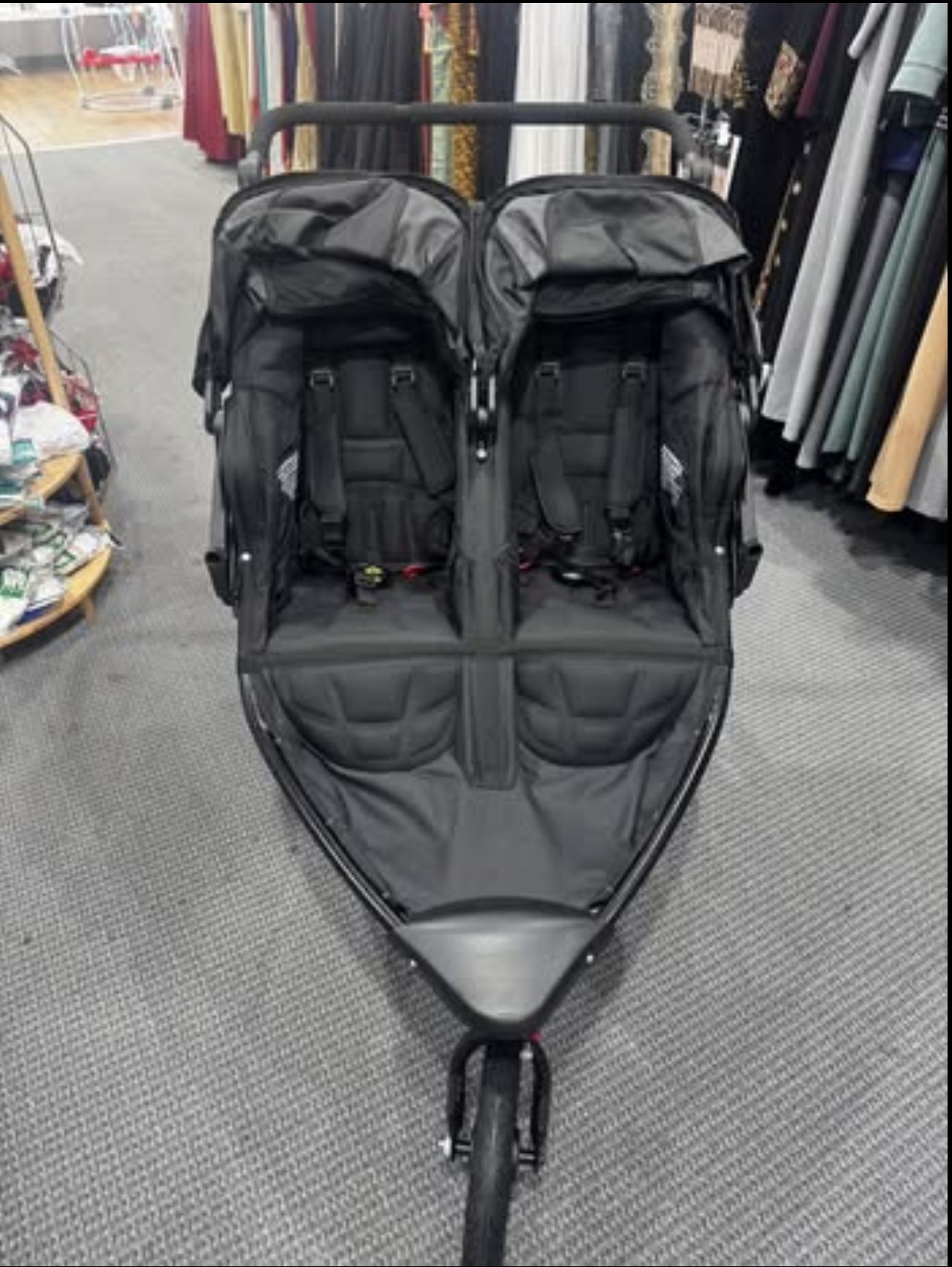 BOB Gear Revolution Flex 3.0 Duallie Jogging Stroller, Graphite Black