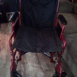 Med Chair And walker 