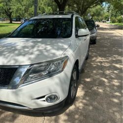 2013 Nissan Pathfinder