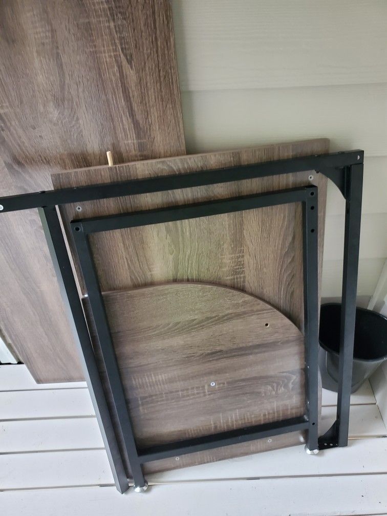 L Shape Desk