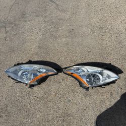 10-12 Nissan Altima headlights