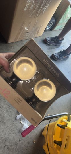 Allen + Roth 2-Light Bathroom Vanity Light