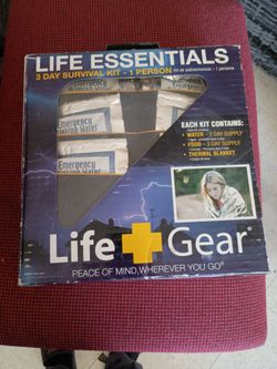 Life essentials 3 day survival gear