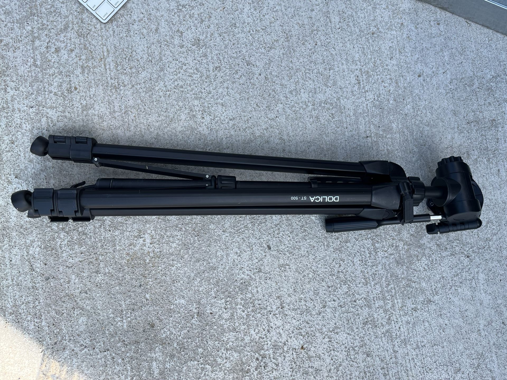 Tripod 
