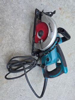 Makita Corded Circular Saw