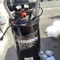 Husky air compressor 20gal