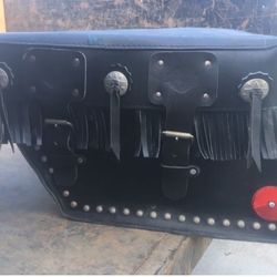 Harley Davidson Oem Heritage Classic Saddlebags