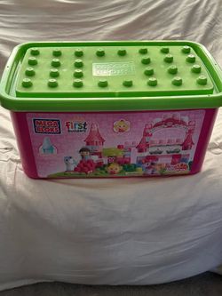 Mega blocks first builder