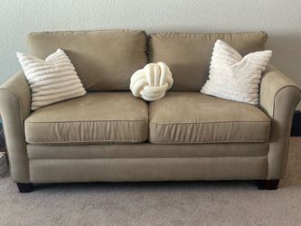 Comfortable Beige 2-Seater Sleeper Couch